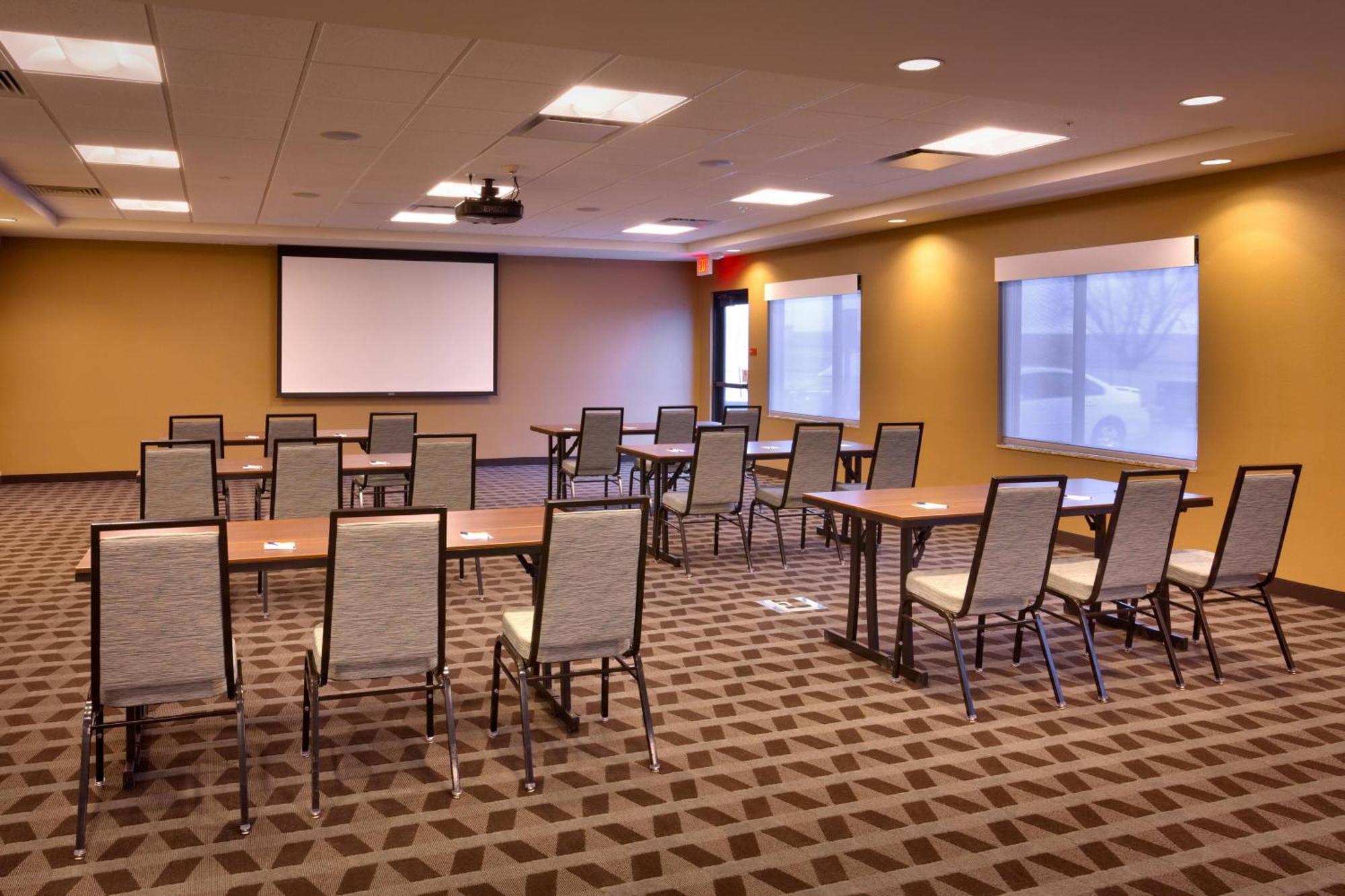 Towneplace Suites By Marriott Dickinson Ngoại thất bức ảnh